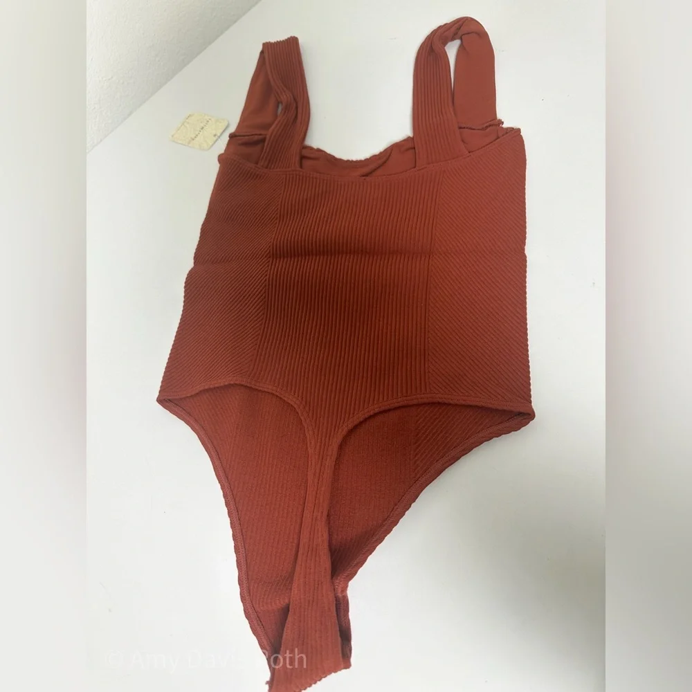 Free People Sleek Rib Tank Body Suit in Brown size M/L NWT
